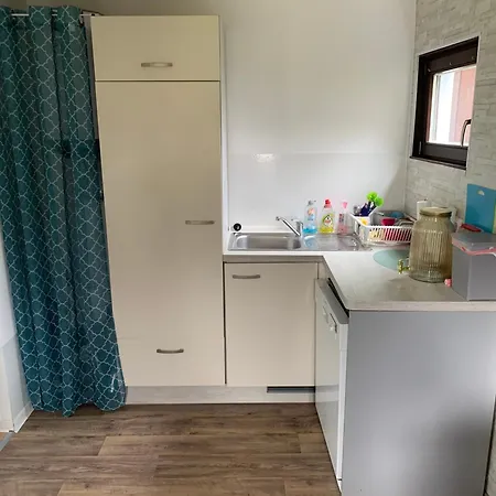 Zur Schwalbe 8 Hébergement de vacances Semlow